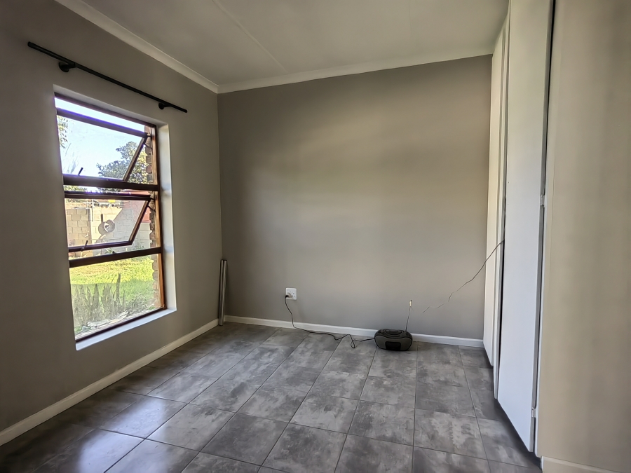 3 Bedroom Property for Sale in Heiderand Western Cape